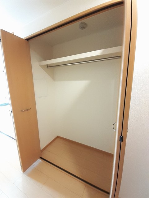 ＪＲ山陽本線 倉敷駅 徒歩23分 4階建 築20年の内装写真