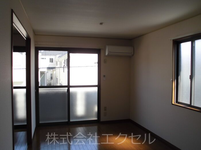 ＪＲ中央線 豊田駅 徒歩10分 2階建 築26年の居間写真