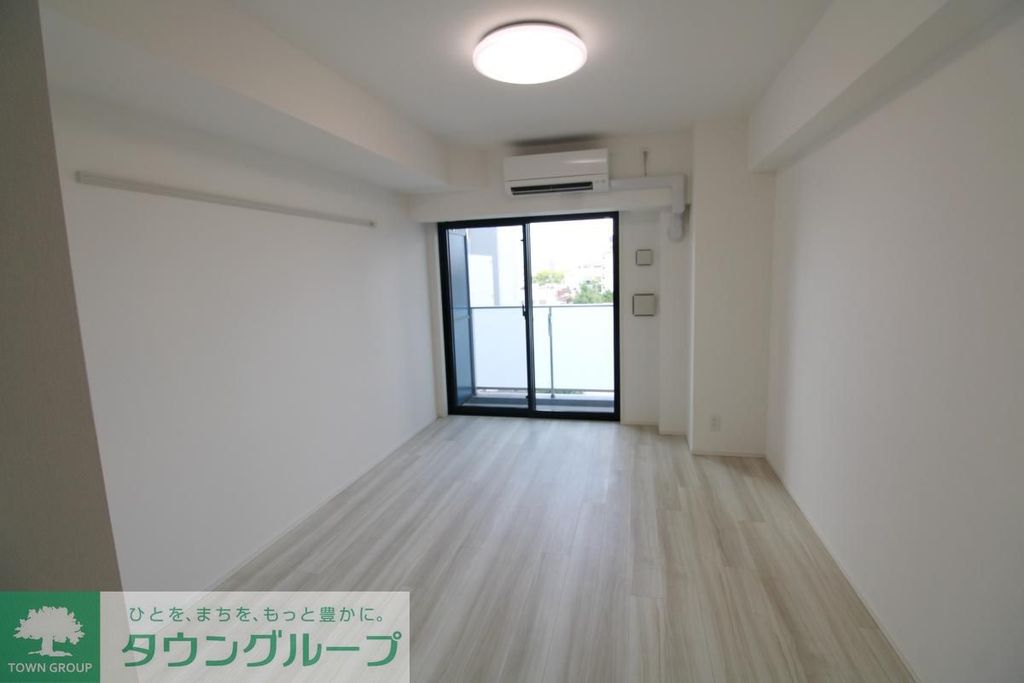 S-RESIDENCE浅草の居間写真
