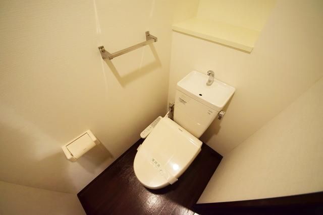 POWERHOUSE/TI IIのトイレ写真