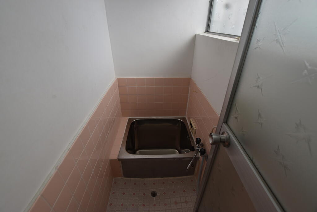 田辺2丁目一戸建ての風呂写真