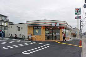 コンビニ　セブンイレブン 明石魚住清水店（コンビニ）まで918m