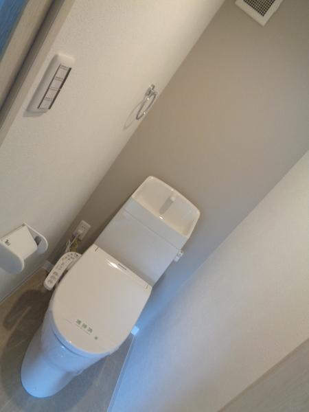 SENSE TONDABAYASHIのトイレ写真