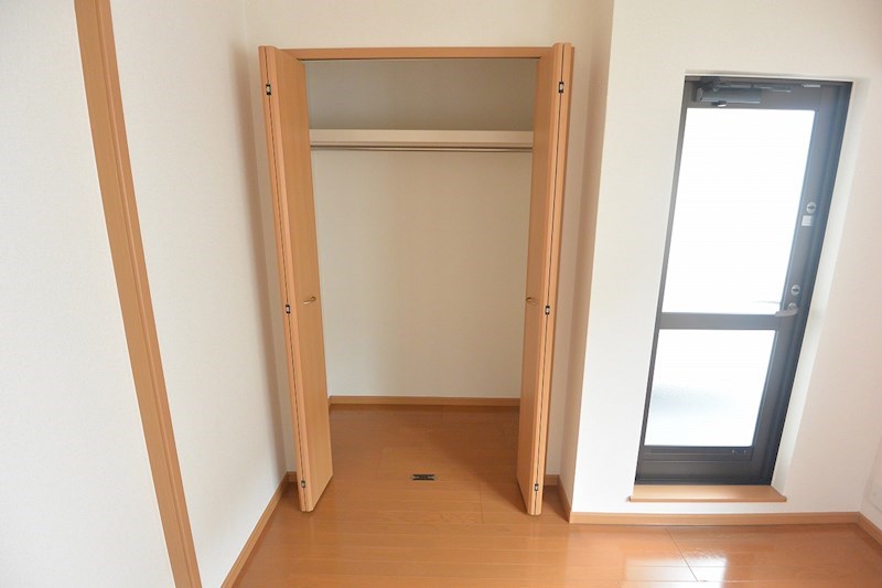 収納　クローゼット