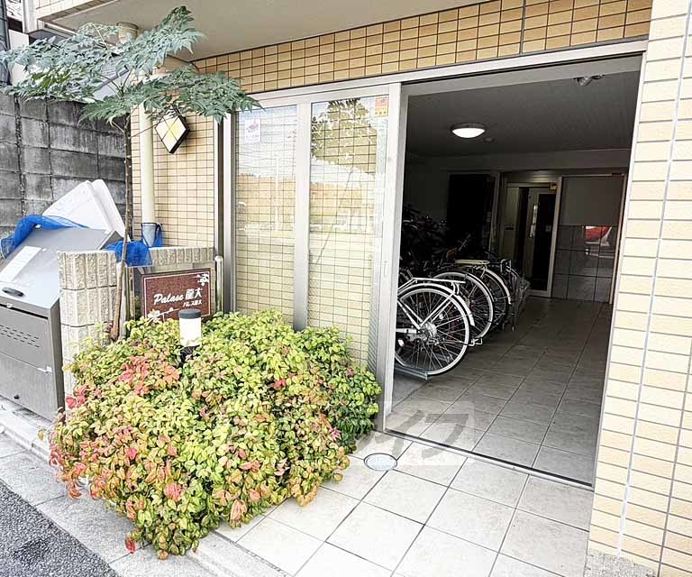 京阪本線 龍谷大前深草駅 徒歩5分 4階建 築13年の外観写真