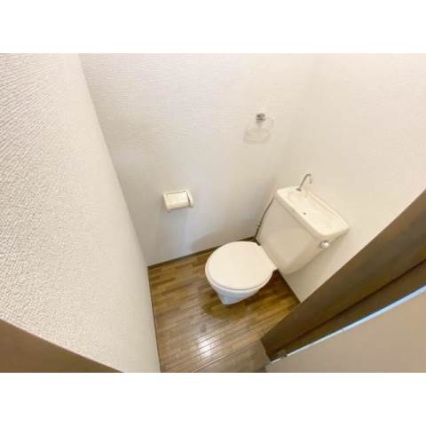 シャトルパート7 A棟のトイレ写真
