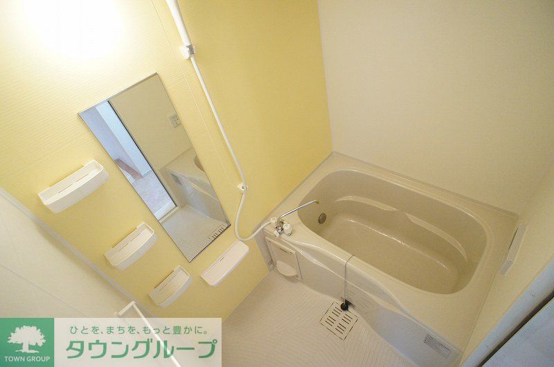 ＪＲ上越線 新前橋駅 徒歩13分 3階建 築13年の風呂写真