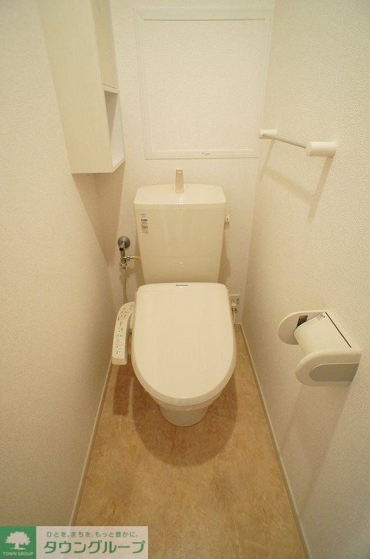 ＪＲ上越線 新前橋駅 徒歩13分 3階建 築13年のトイレ写真