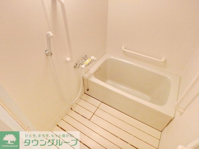 バス・シャワールーム　★追い焚き機能完備★