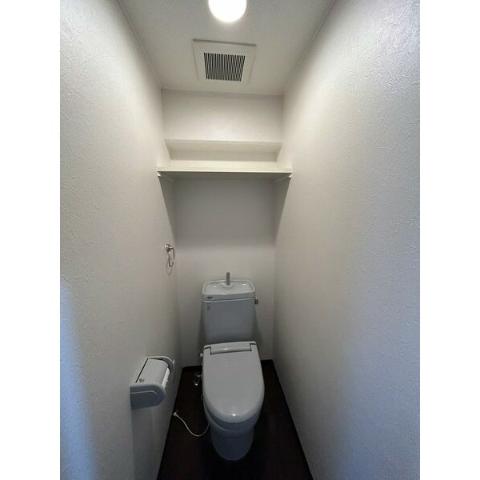 名星ビルのトイレ写真