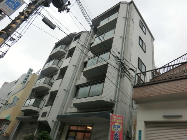建物外観　敷地内駐輪場あり！