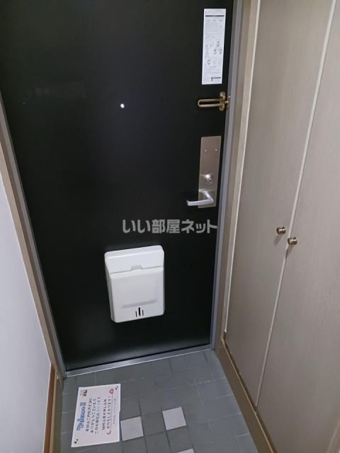 サンヒルズ西今宿の玄関写真