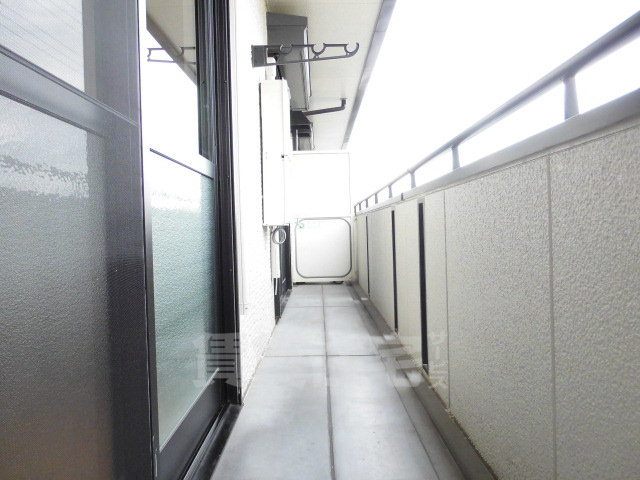 ＪＲ阪和線 上野芝駅 徒歩17分 3階建 築28年の内装写真