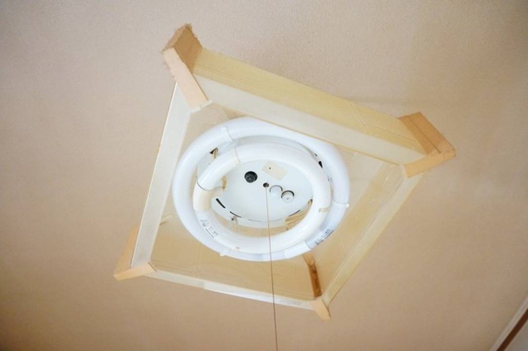 その他設備　照明器具
