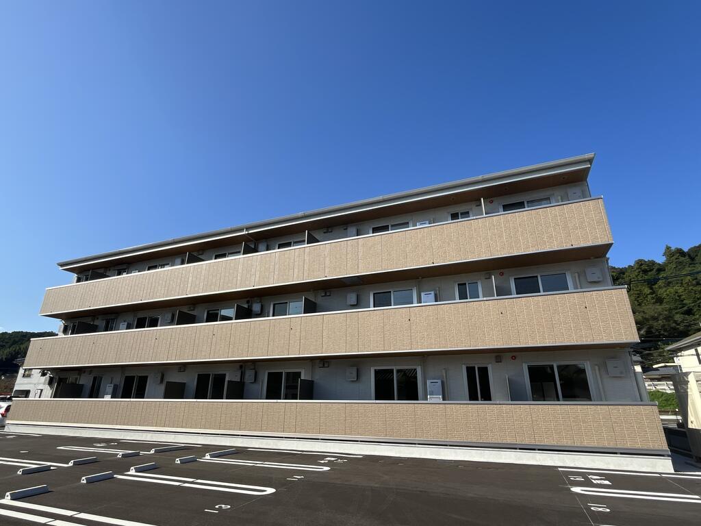 PREMILIFE賀来北