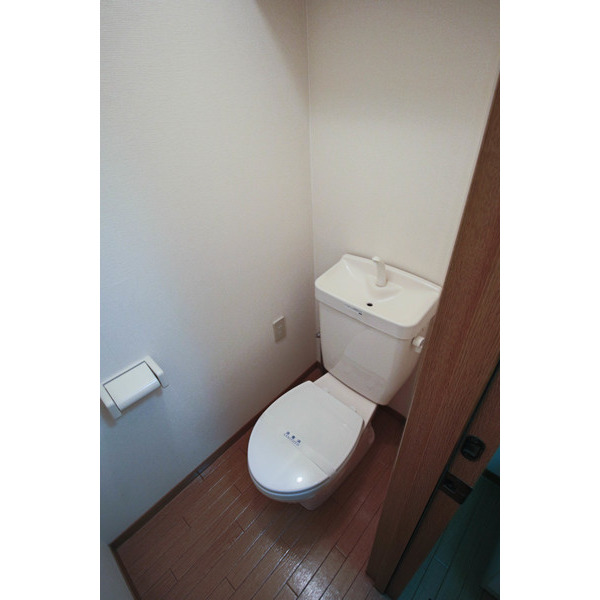 トイレ　同じ建物の別のお部屋
