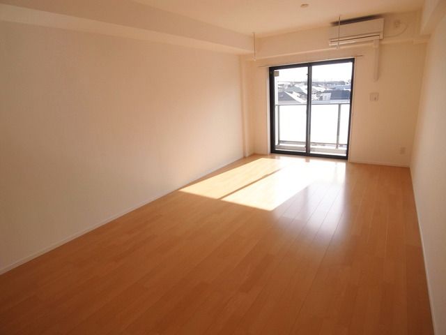 居室・リビング　★別部屋参考写真です★