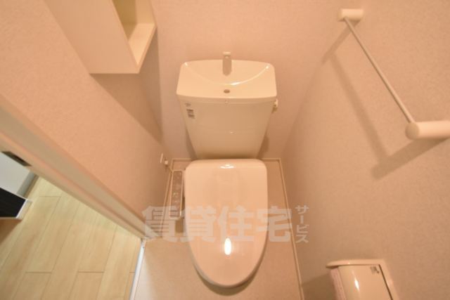 ＪＲ阪和線 信太山駅 徒歩10分 2階建 築10年のトイレ写真