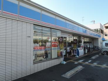 コンビニ　ローソン 巽北一丁目店（コンビニ）まで221m