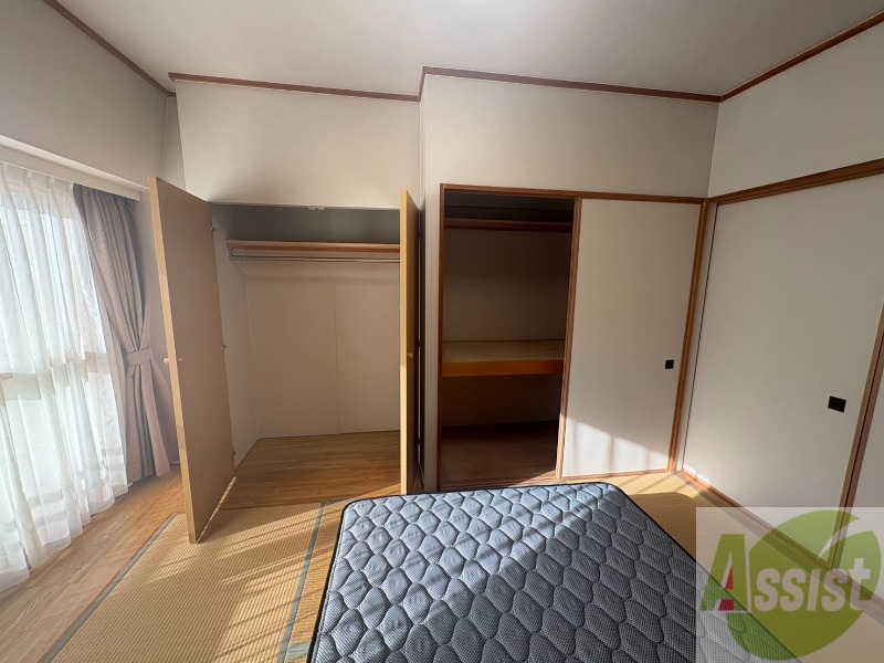 収納　収納もバッチリあるのでお部屋が片付きますよ！