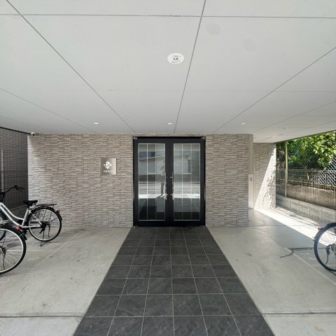 ES ABIKの外観写真