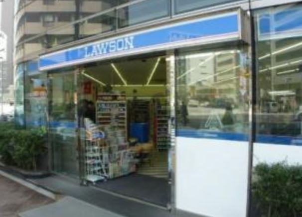 コンビニ　ローソン八丁堀二丁目店（コンビニ）まで125m