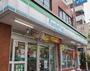 コンビニ　ファミリーマート菊川駅前店（コンビニ）まで668m