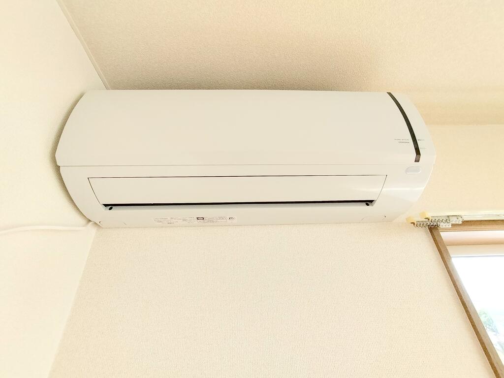 その他　夏もカラッと快適なエアコン付き♪