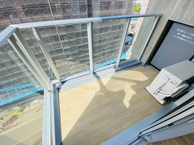 バルコニー　同一建物内１００３号室内装写真転載