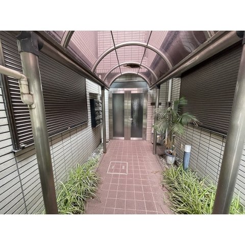 エントランス　エントランス