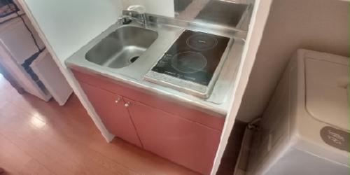 キッチン　システムキッチン２口コンロ（ラジエントヒーター）
