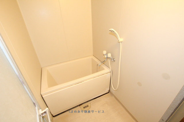 バス・シャワールーム　落ち着いた空間のお風呂です エスペランス5　303号室　20