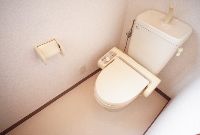 トイレ　ウォシュレット