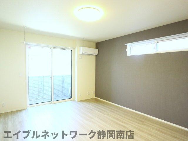 居室・リビング　ゆったり過ごせるリビングです