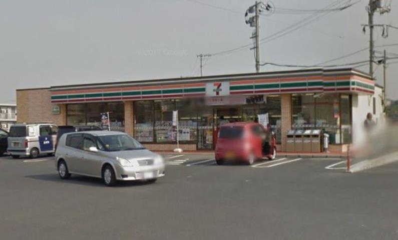 コンビニ　セブンイレブン（コンビニ）まで1396m