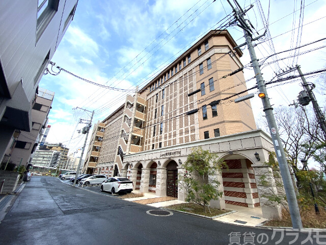 建物外観　設備充実マンションです☆