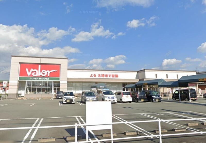 スーパー　バロー大黒田店（スーパー）まで357m