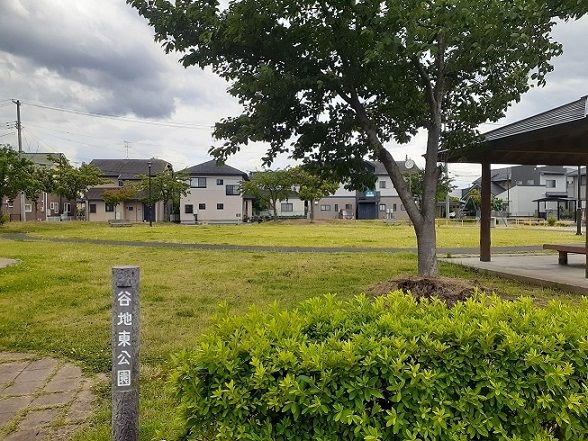 【福島市南矢野目のアパートの公園】