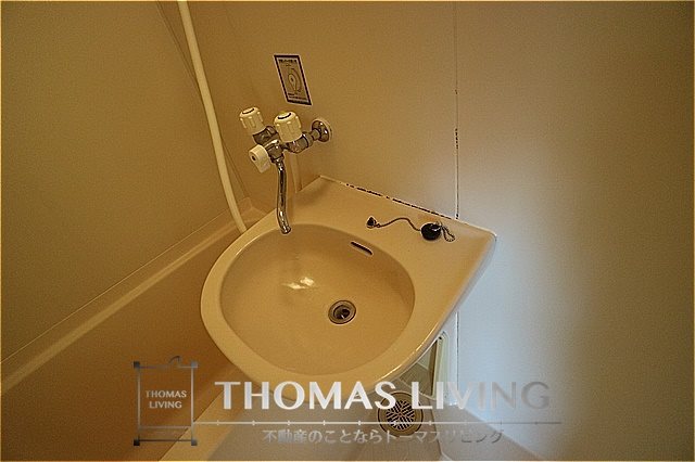 洗面設備　洗面台御座いますよ。