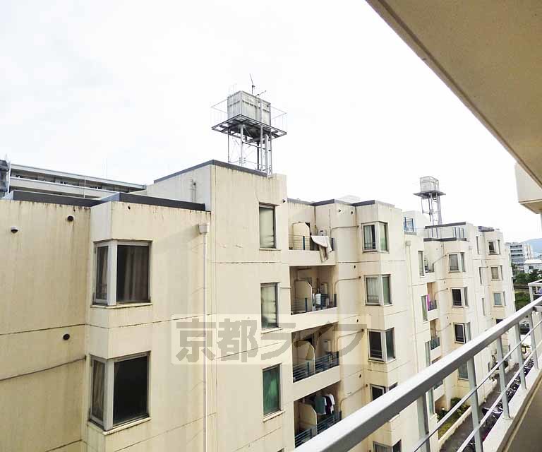 【京都市右京区西院六反田町のマンションの眺望】