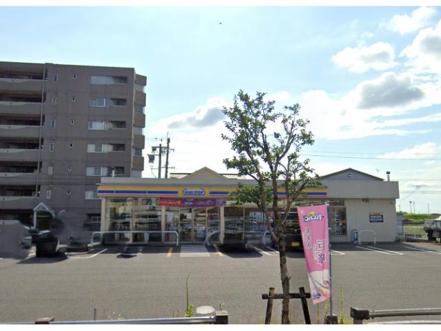 コンビニ　ミニストップ北方町高屋白木店（コンビニ）まで472m