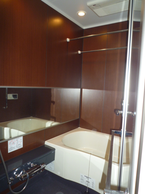 バス・シャワールーム　バス※別部屋参考写真