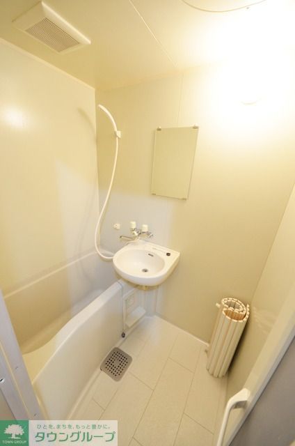 バス・シャワールーム　★もちろんバス・トイレ別です★