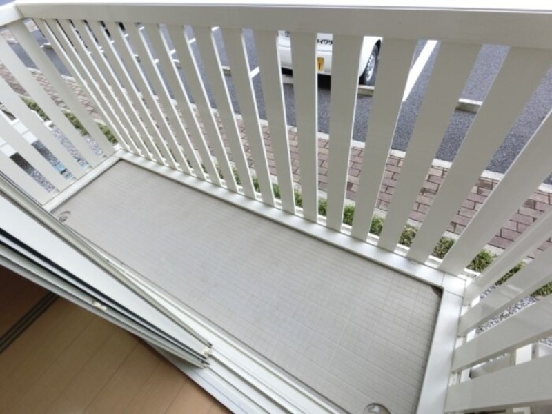 バルコニー　図面と現状に相違がある場合には現状を優先