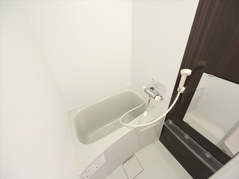 バス・シャワールーム　浴室暖房乾燥機付バスルーム