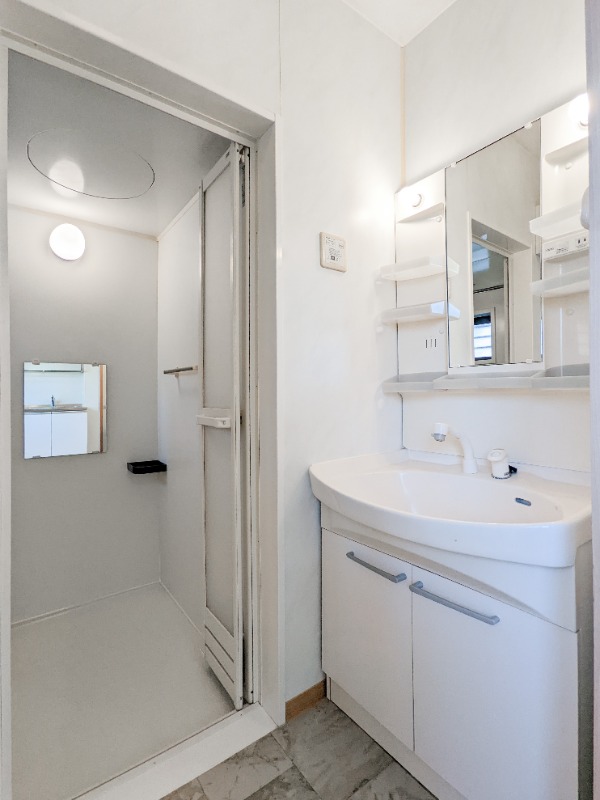 洗面設備　図面と現状に相違がある場合には現状を優先