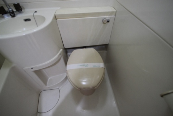 トイレ　※別部屋の写真です