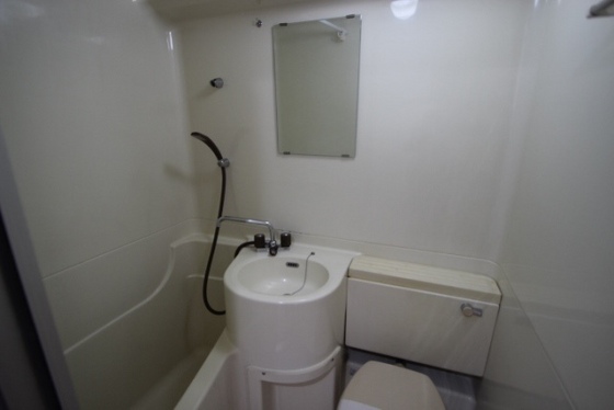 洗面設備　※別部屋の写真です