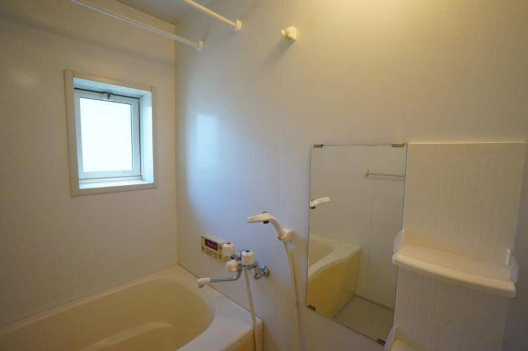 バス・シャワールーム　浴室