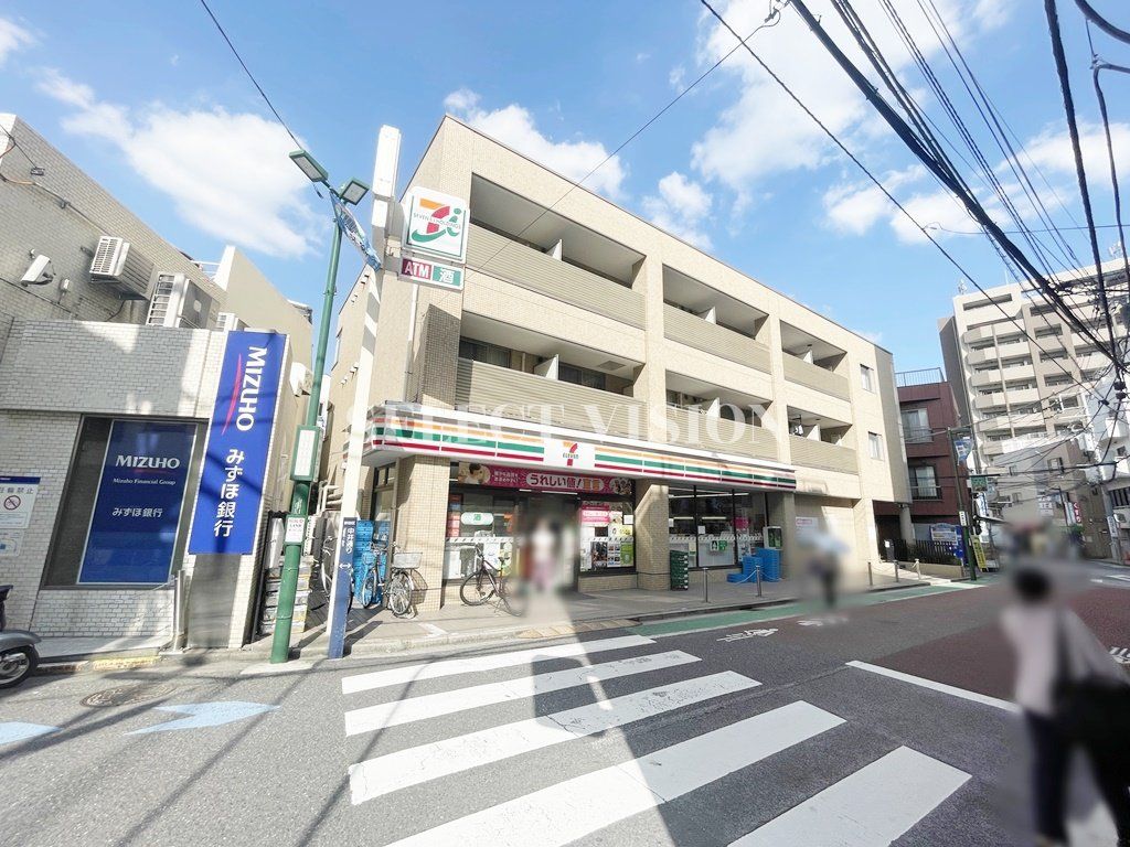 コンビニ　セブンイレブン新宿中井駅前店（コンビニ）まで20m